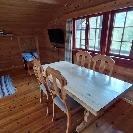 Hov Hyttegrend Viksdalen